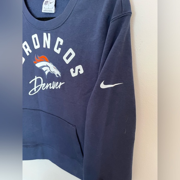 DENVER BRONCOS NIKE NWT NFL Crewneck Sweatshirt. Football Pullover. Women’s Sz M - Picture 4 of 10